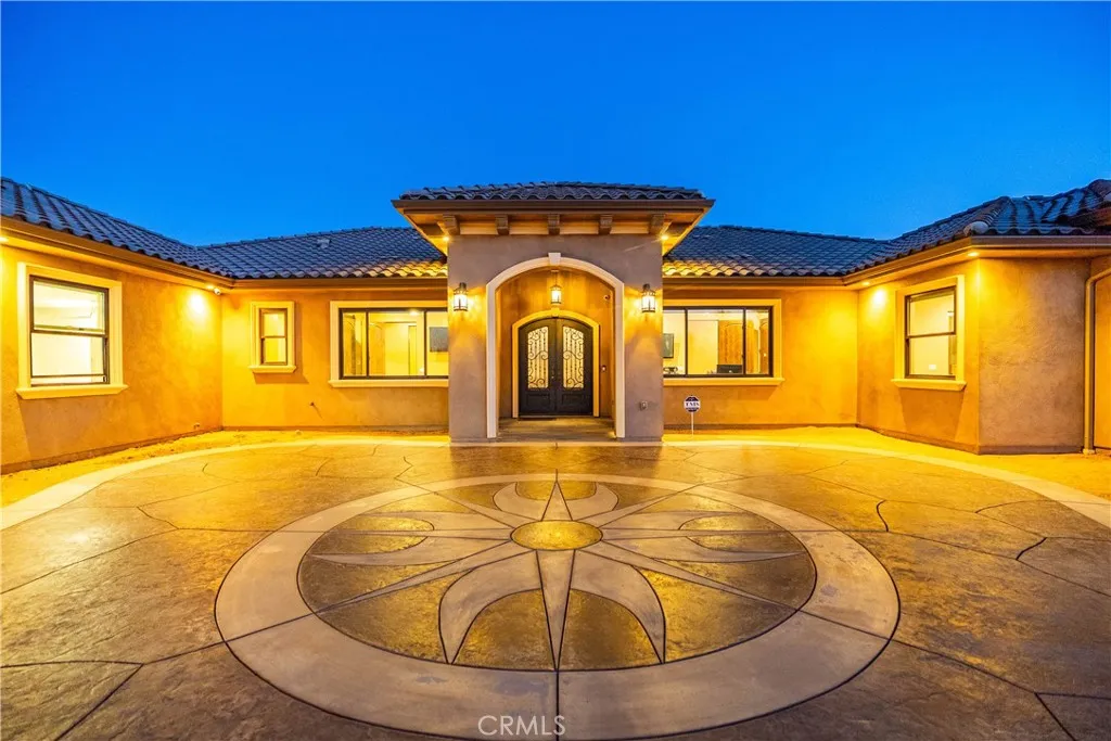 40158 25th St W, Palmdale, California 93551 home-pic-0